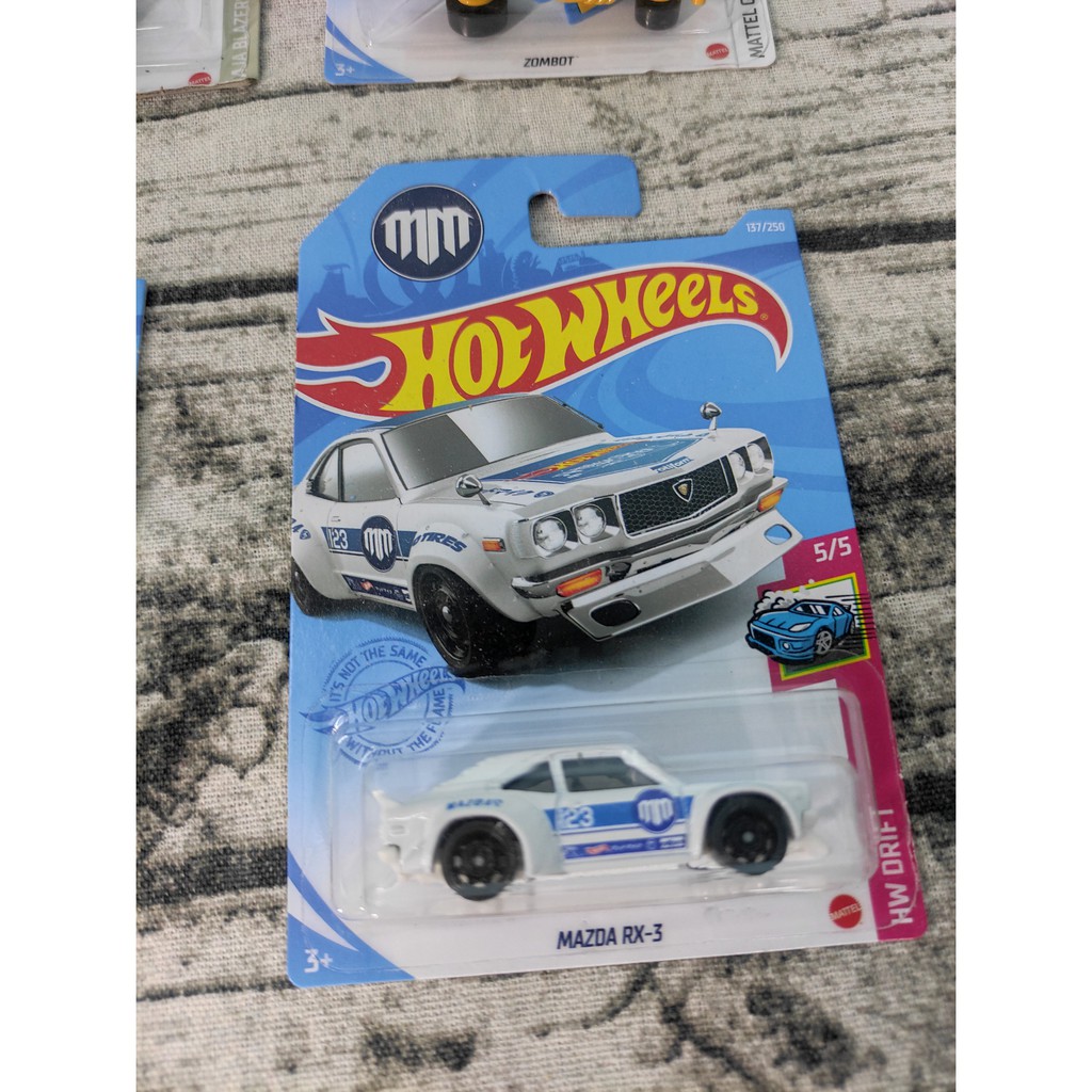 Xe mô hình Hot Wheels Mazda RX-3