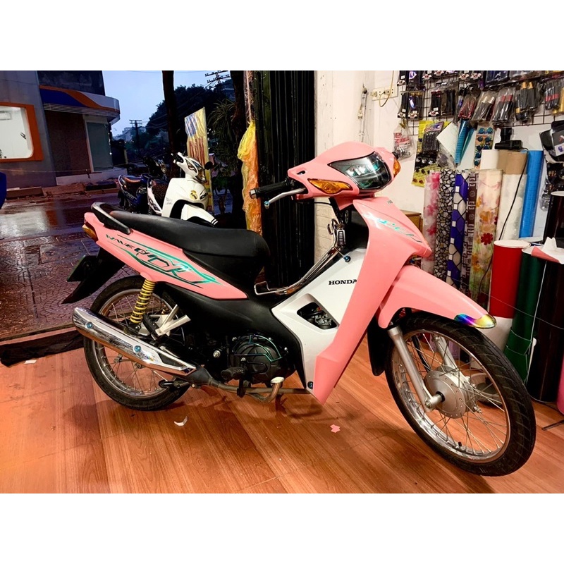 Decal màu hồng 3 lớp, Chuyên dán đổi màu ô tô, xe máy