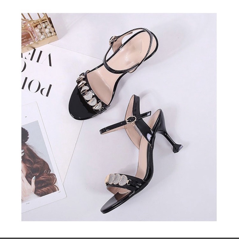 Giày cao gót 7p quai khoá hở gót MT002