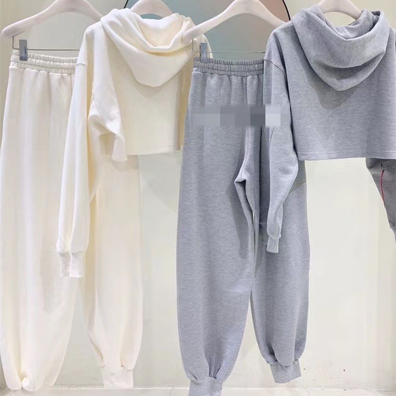 Set Đồ Thể Thao Thiết Kế Mới Kiểu Dáng Đơn Giản Thời Trang Theo Phong Cách Hàn Quốc Cho Nữ