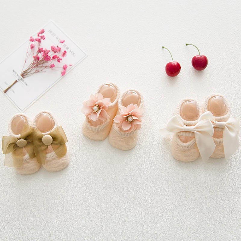 Set 3 Đôi Tất Cotton Chống Trượt Cho Bé 0-12 Tháng Tuổi