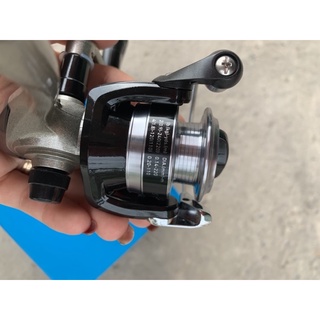 Máy câu Cá Daiwa Strikeforce size 1000-B