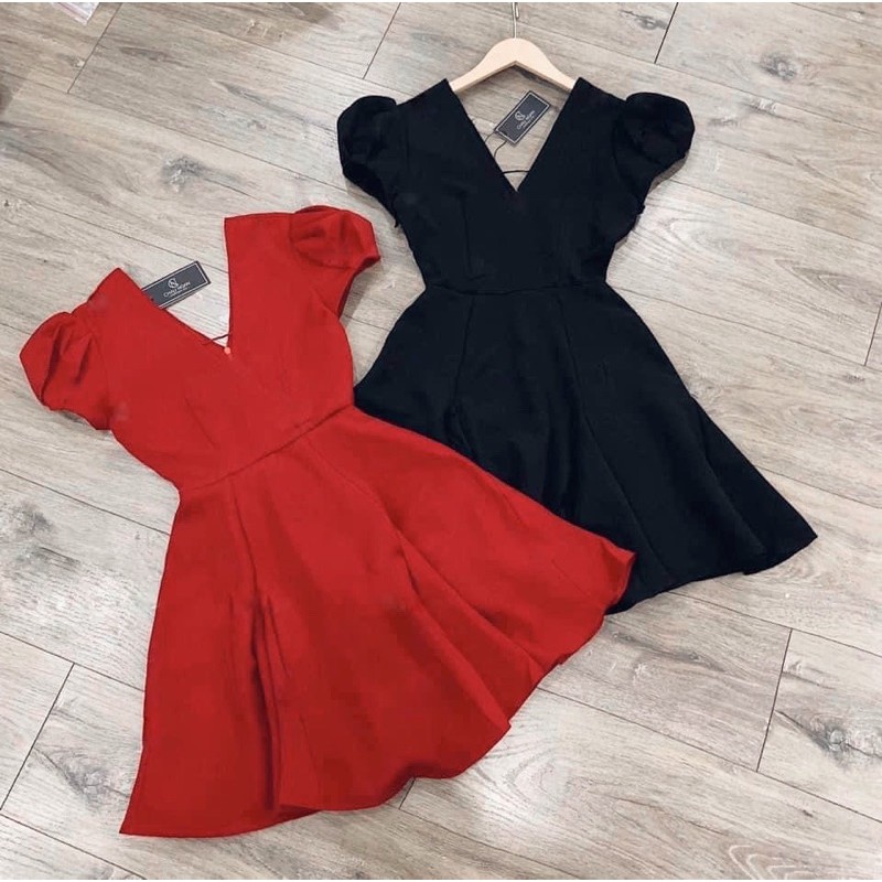 Đầm tay bồng chíp tùng cổ V