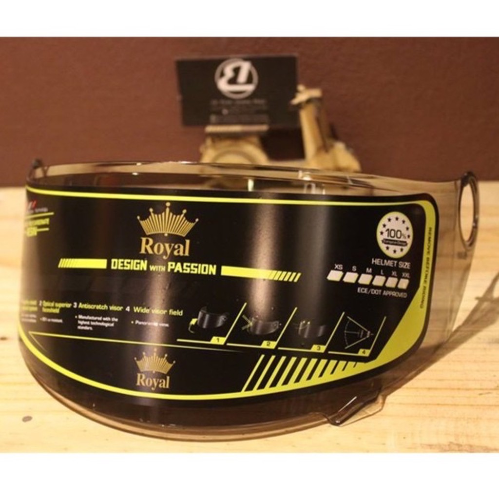 Kính mũ bảo hiểm Fullface Royal M136 (Kính Thay Thế)