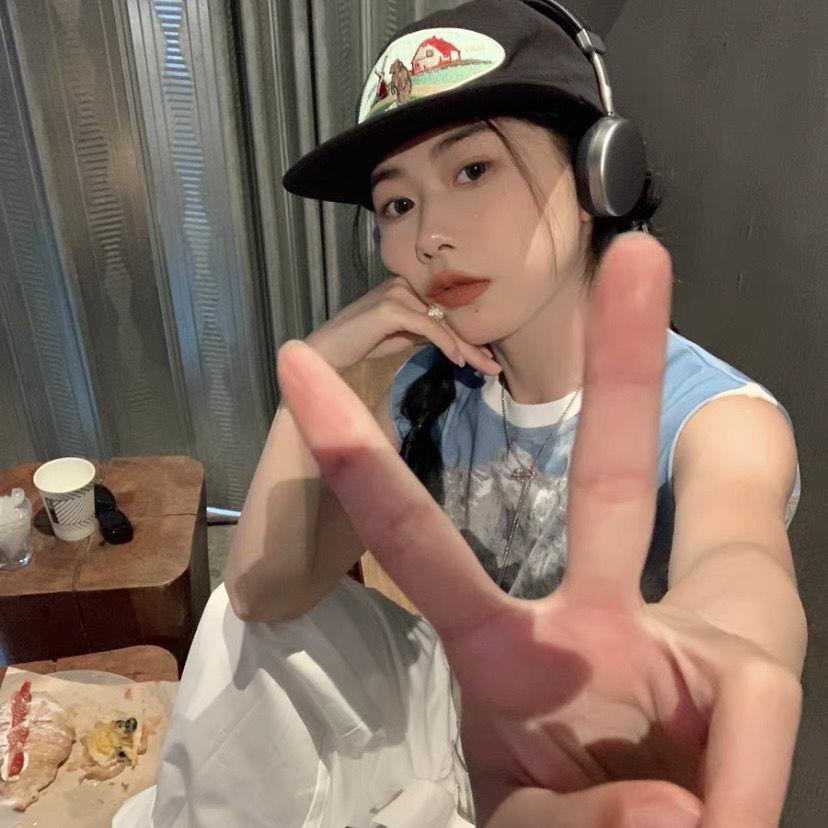 Áo Thun Cổ Tròn Dáng Rộng In Hình Phong Cảnh Ngọn Núi Mỹ Cổ Tròn Thời Trang Đường Phố Cho Nữ