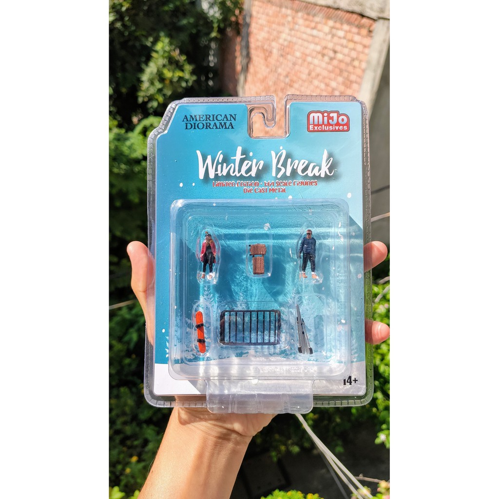 Mô hình tĩnh nhân vật American Diorama Winter Break Figures tỷ lệ 1:64