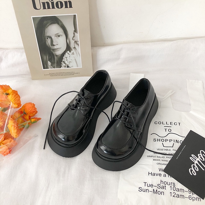 Giày oxford da ulzzang mũi tròn đế bánh mì phong cách Hàn Quốc