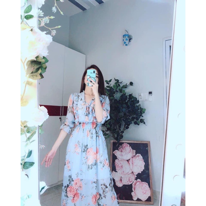 Đầm váy đôi bạn thân hoa dễ thương