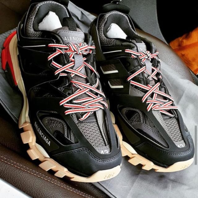 c SALE Giày HOT (SẴN 1:1) GIÀY BALENCIAGA TRACK 3.0 CÓ ĐÈN LED 2020 *  ‣ ⁹ : ོ # ˢ d 8_*