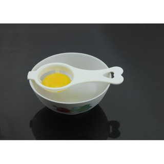 dụng cụ tách lòng đỏ trứng gà