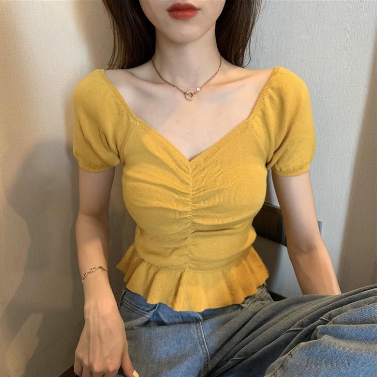 Áo len nữ croptop, chất liêu len mềm, kiểu dáng nhẹ nhàng trẻ trung, mẫu mới nhất 2022