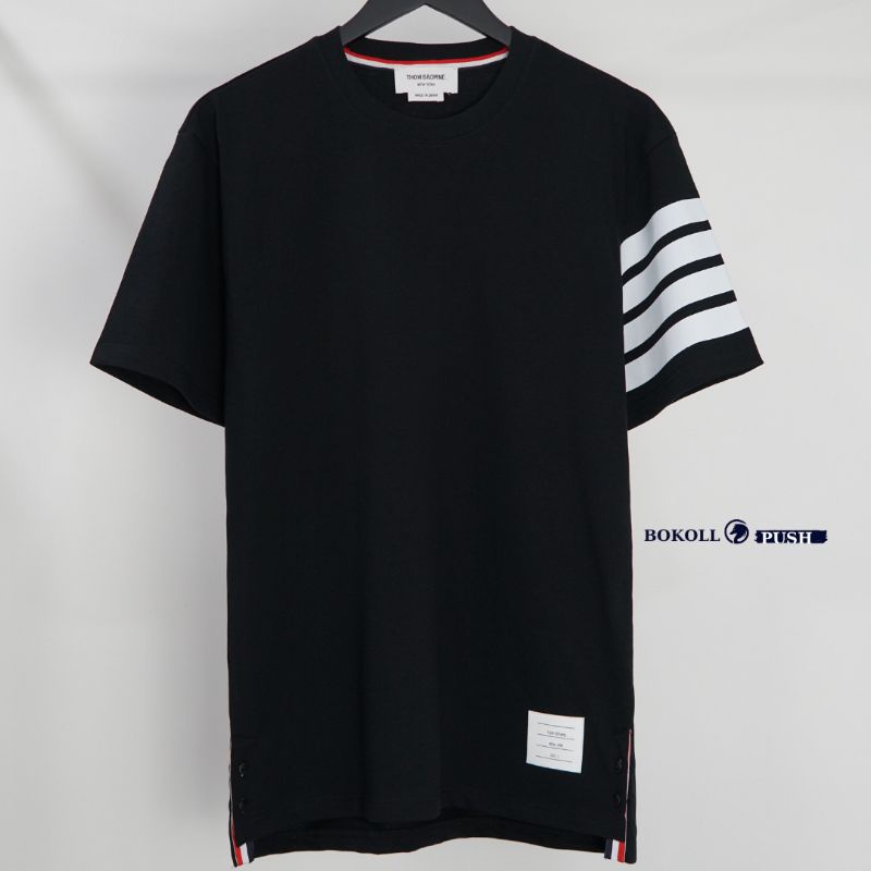 Áo thun unisex THOM BROWNE phong cách BASSIC nam nữ form rộng vải cotton 100 % Bestquality 1 : 1