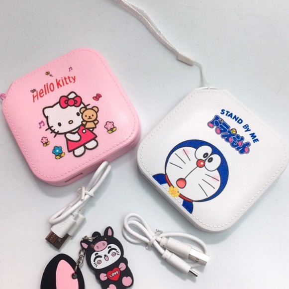 Sạc Dự Phòng Cute - Doremon - Hello Kitty (Kèm Dây Đeo)