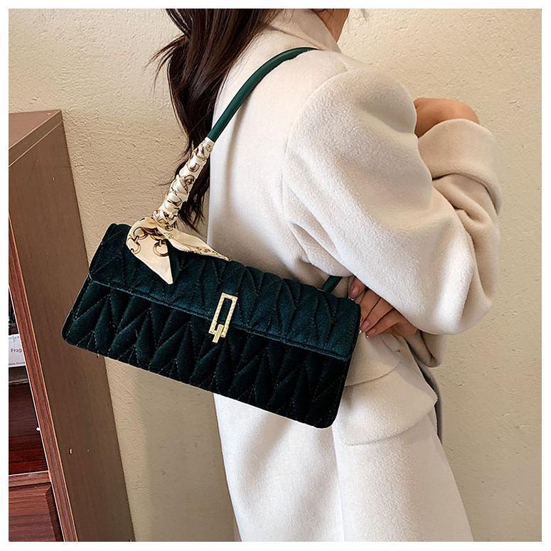 Túi Xách Nhung Thời Trang Xuân Hè 2022 Dành Cho Nữ