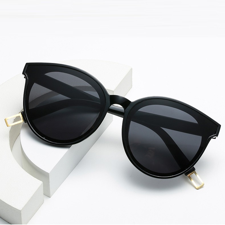 [Mã FAMAYFA giảm 10K đơn 50K] Kính mát nữ nam râm đen chống nắng, mắt kính thời trang du lịch đi biển K328 thu_sam_shop | BigBuy360 - bigbuy360.vn