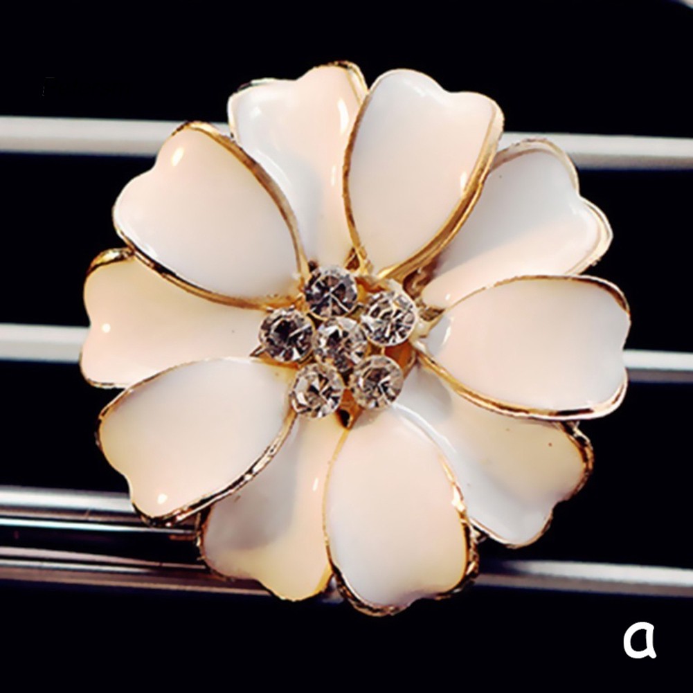 Kẹp khuếch tán tinh dầu tạo mùi hương trên xe hơi