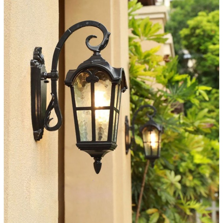 Đèn chùa cột gắn treo tường cổng ngoài trời màu đen Bảo hành 12 tháng Lỗi 1 đổi 1 chịu mưa chiu nắng