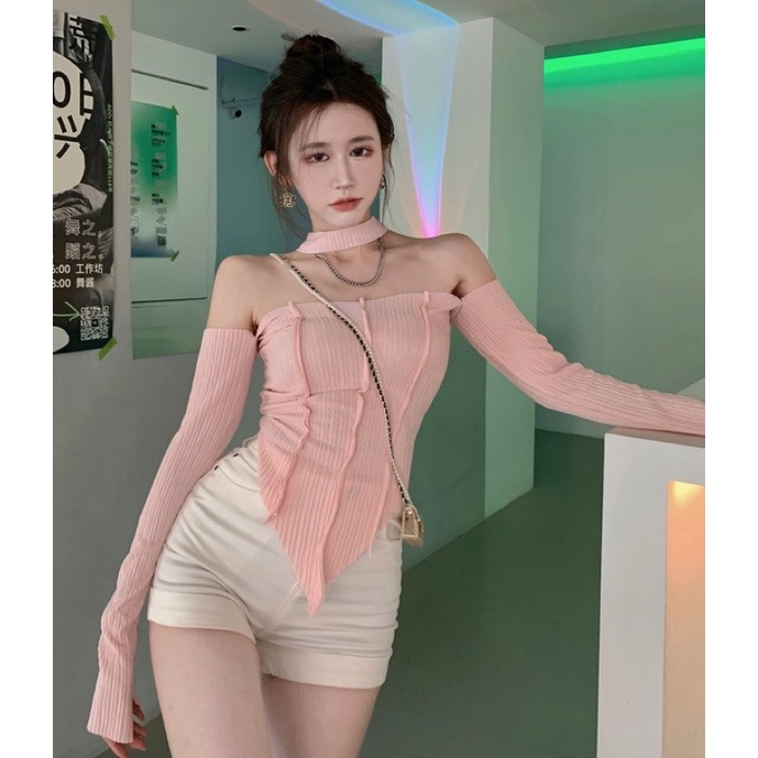 SET ÁO HỒNG GÂN TD CHOKER BẸT VAI + QUẦN SHORT TRẮNG (TH)