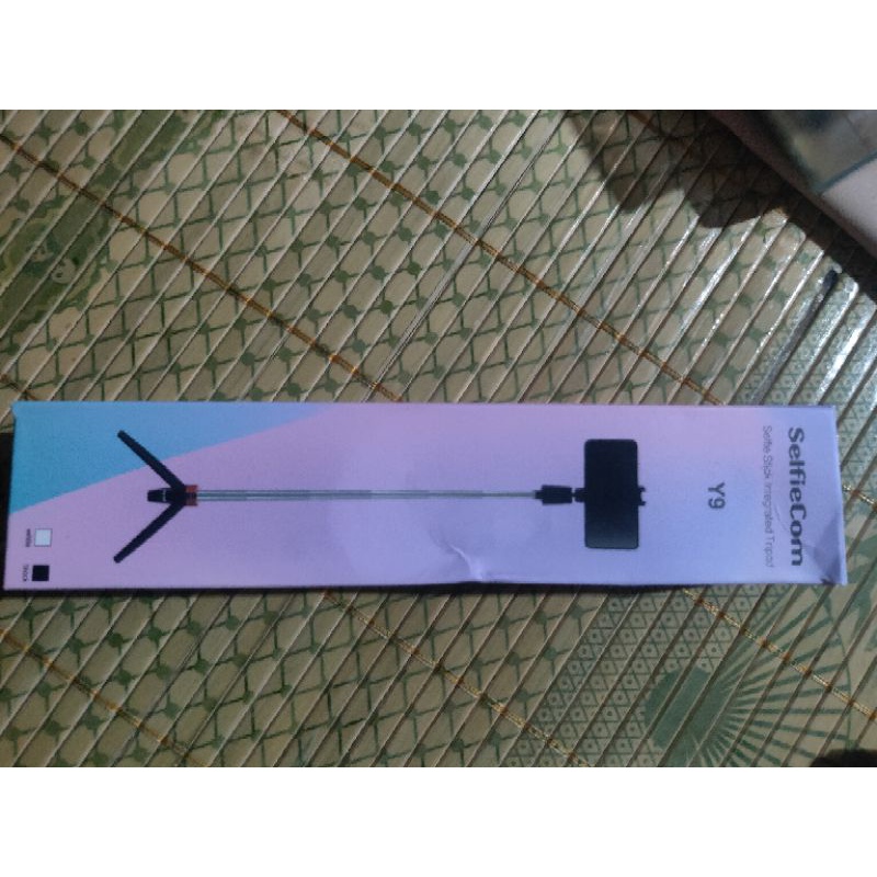 Gậy chụp ảnh Y9 điều khiển từ xa bằng nút có kết nối Bluetooth | BigBuy360 - bigbuy360.vn