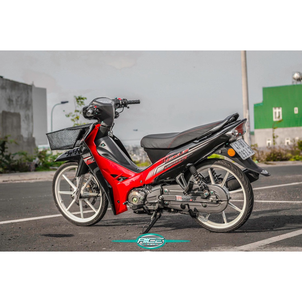 Tem Sirius đen yếm trong đỏ Gỉa zin 2014