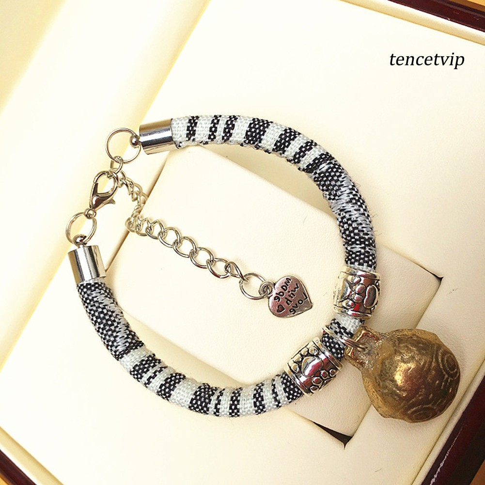 Vòng Đeo Cổ Có Chuông Hình Trái Tim Dễ Thương Cho Thú Cưng