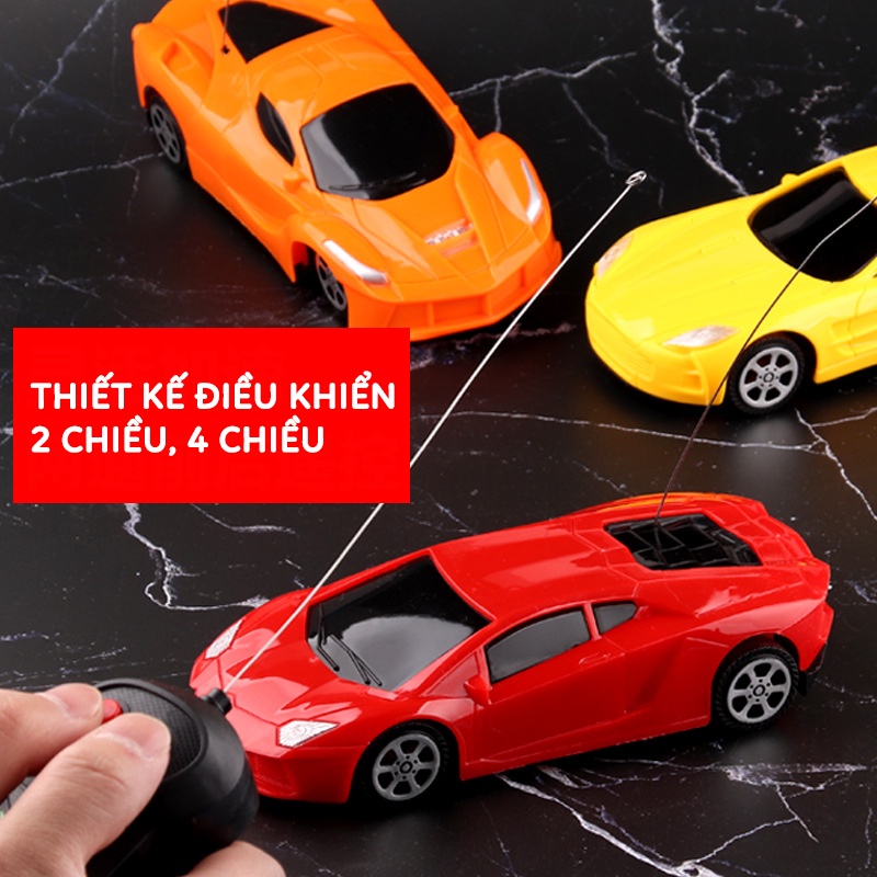 Ô tô điều khiển từ xa 2 chiều 4 chiều chạy pin AA thiết kế kiểu dáng siêu xe hiện đại bắt mắt
