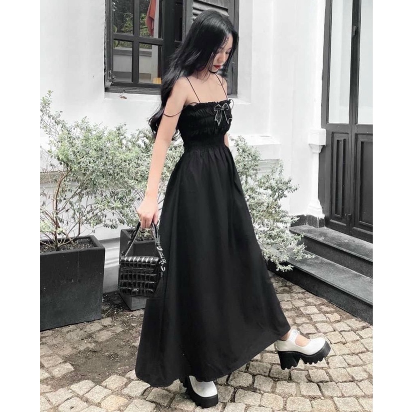 ĐẦM MAXI ĐEN NHÚN PHỐI NƠ 2 DÂY