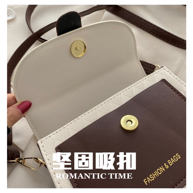 Túi Đeo Chéo Dáng Vuông Nhỏ Thiết Kế Mới Thời Trang Cho Nữ