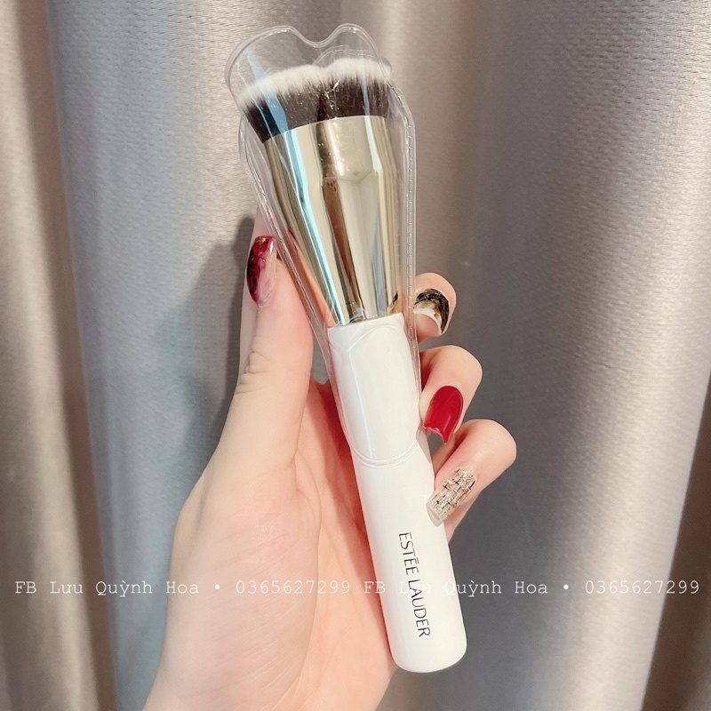 Cọ tán kem nền Estee Lauder hàng gift quà tặng
