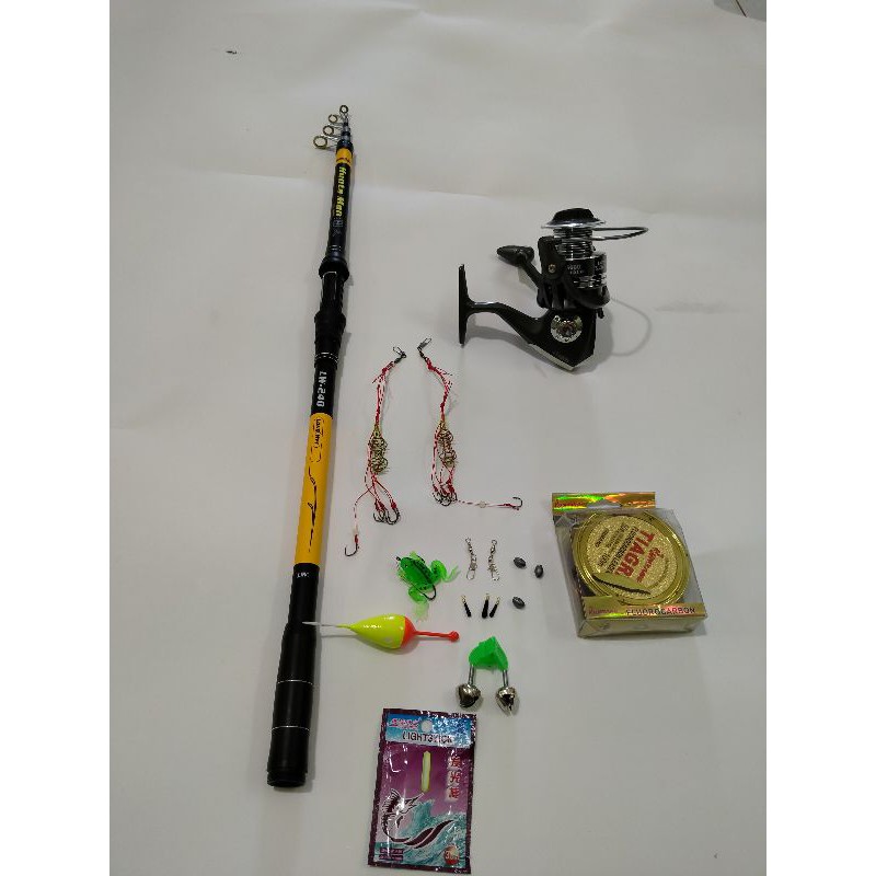 Combo cần Huntman 2 màu đỏ, vàng và máy câu