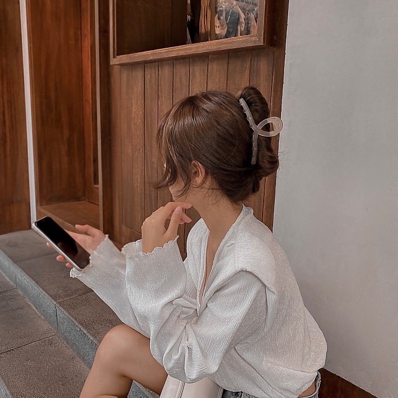 Kẹp Tóc Gắp Chéo Nhám Màu Trong