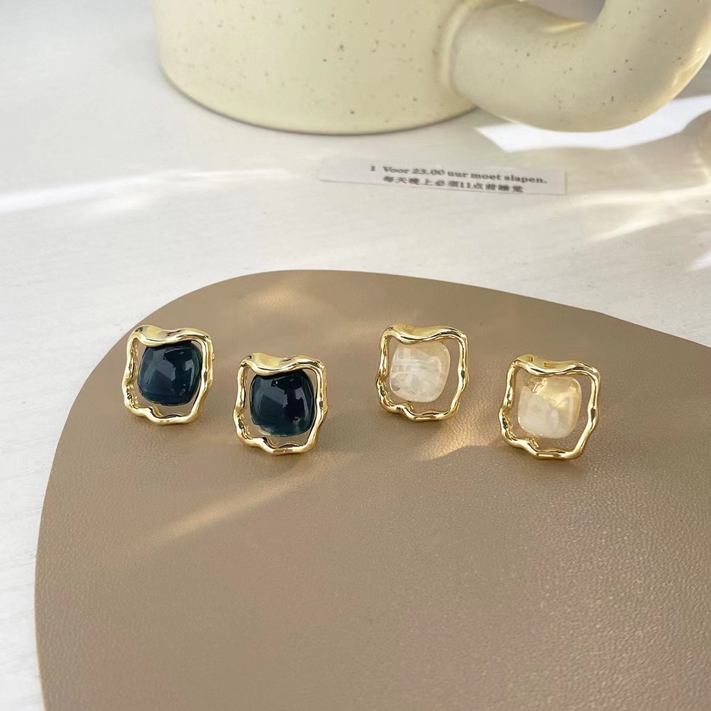 Khuyên Tai Kim Bạc 925 Hình Vuông Bất Đối Xứng Phong Cách Retro Pháp Thời Trang Cho Nữ