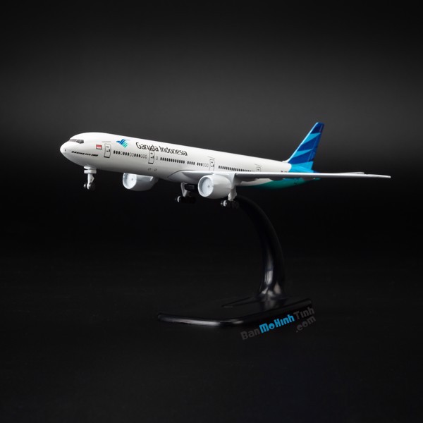 Mô hình máy bay Garuda Indonesia Boeing B777 20cm Everfly