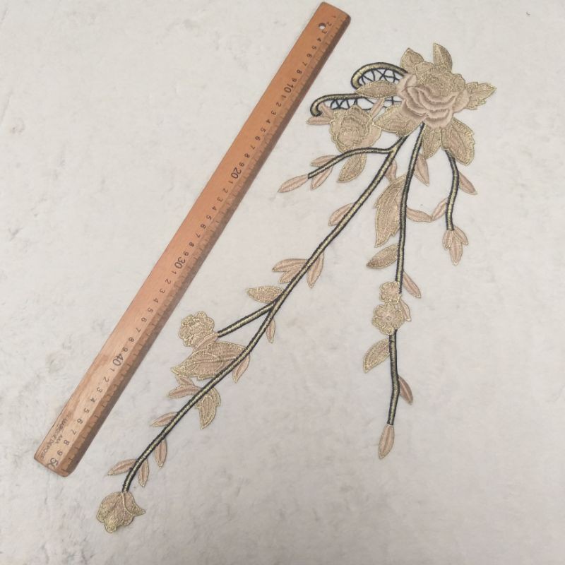 Hoa may trang trí .