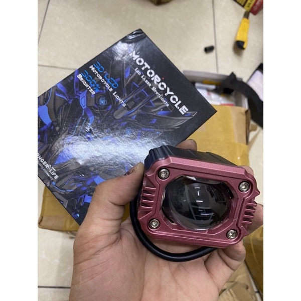 Đèn trợ sáng bi cầu M6 công suất 35W-12V. Nhiệt màu 6000K, 4 chế độ. Bảo hành 12 tháng