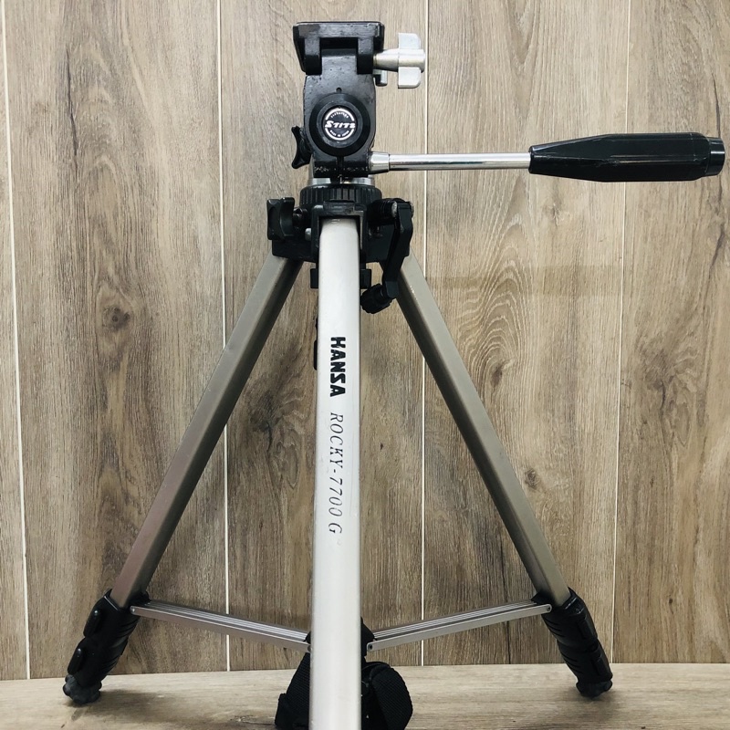 Chân máy tripod nội địa Nhật 🇯🇵 (bãi) kl