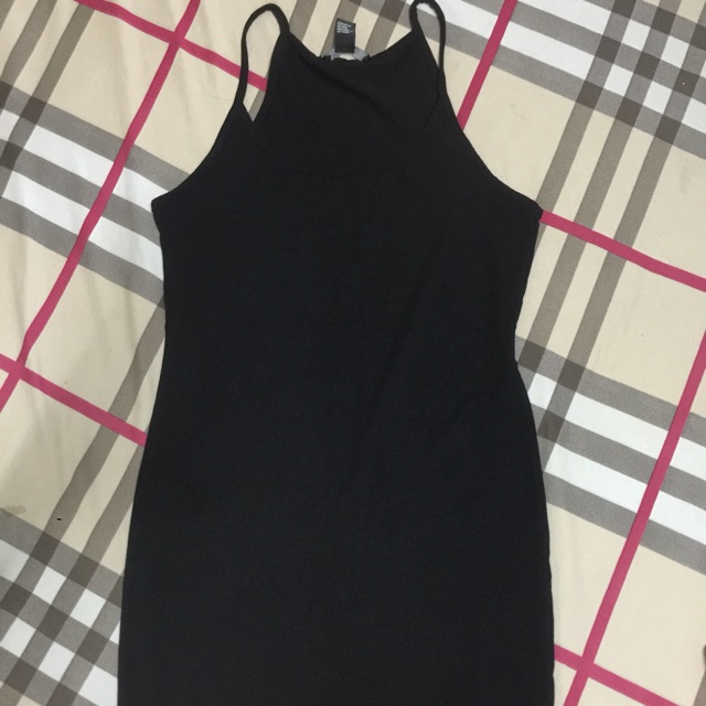 THANH LÝ QUẦN ÁO, MỚI MẶC 1-2 LẦN CÓ CÁI CHƯA MẶC MỚI TỪ 90-100% CÁC HIỆU: F21, ZARA, BCBG, HOLISTER, F21