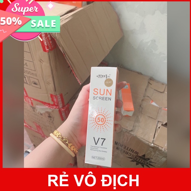 Combo 7 Kem Chống Nắng Dạng Xịt SUN Screen V7