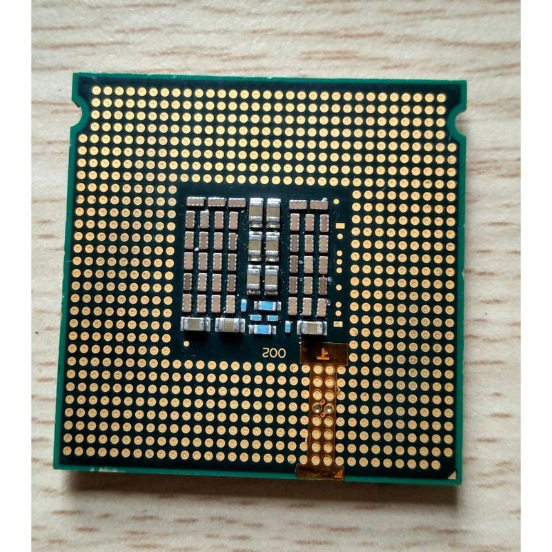 Xeon L5410 2.33 GHz 4 Core 12MB FSB 1333Mhz SK775 Main G31,G41.