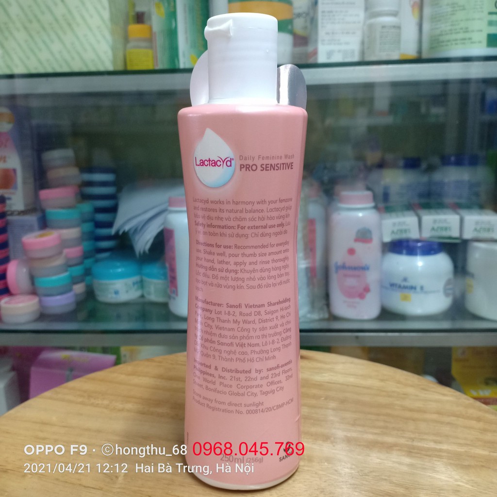 Dung dịch vệ sinh Phụ nữ Lactacyd Pro Sensitive 250ml