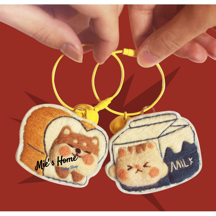 Móc khóa cặp đôi Love Túi thơm tự thêu họa tiết dễ thương ngộ nghĩnh làm quà tặng bạn trai trang trí - MIE Handmade Shop