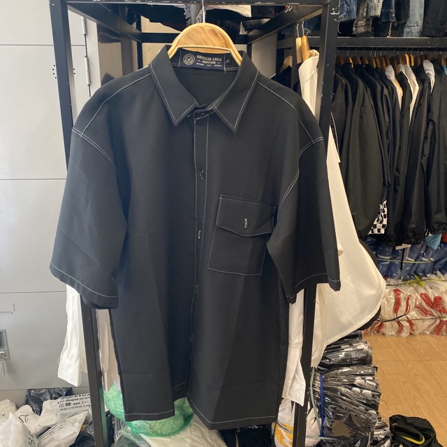 Áo sơ mi trơn tay ngắn cổ vest unisex form rộng vải lụa mềm mịn | HD2000 | BigBuy360 - bigbuy360.vn