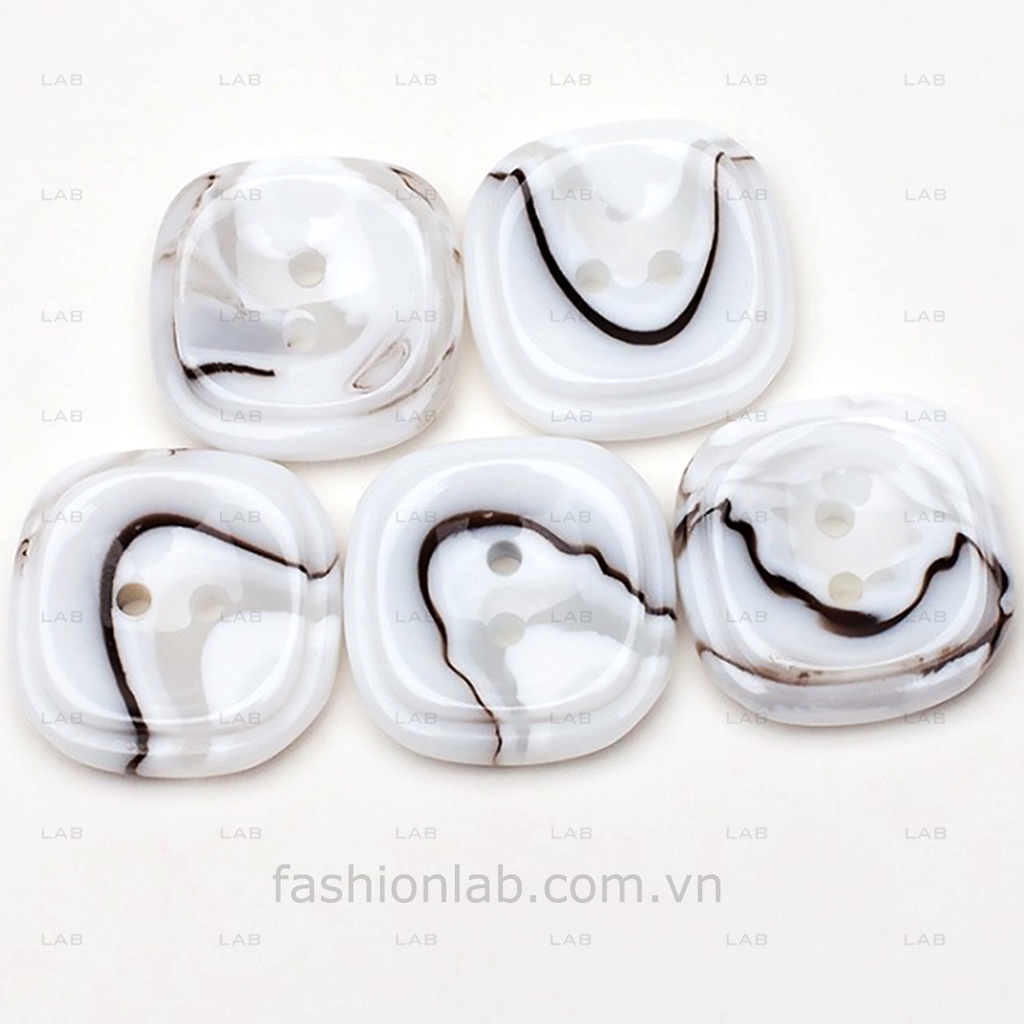 Khuy nhựa cẩm thạch trắng hình vuông hai mắt 25mm (chiếc)