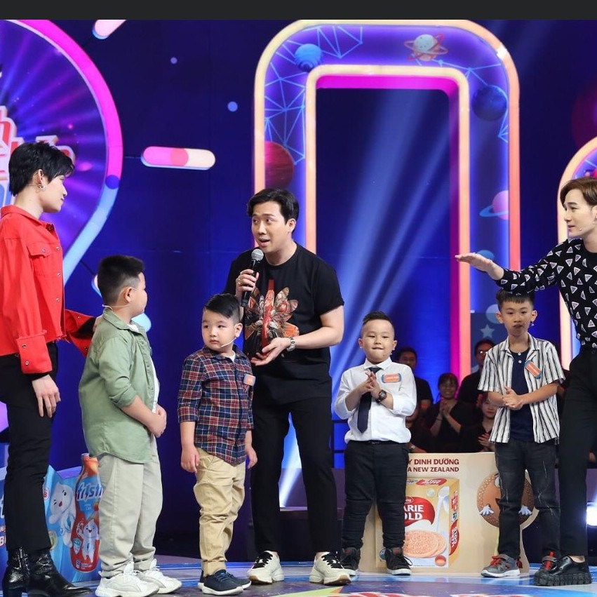 Áo phông T - Shirt - Áo Thun Kenko In Hình 3D Mẫu Mới Mùa Hè 2021 Chất Liệu Thun Lạnh Co Giãn 4C - Ac95 - Azila | BigBuy360 - bigbuy360.vn