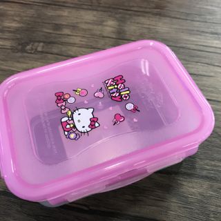 HỘP NHỰA HELLO KITTY LOCK&LOCK LKT818 460ML