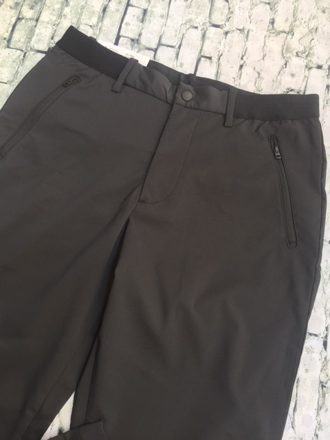 Quần Golf dài Adam Smith Uniqlo