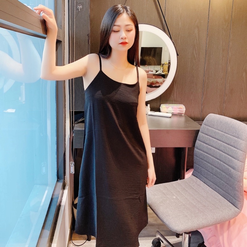 Váy 2 dây dáng suông chất đũi