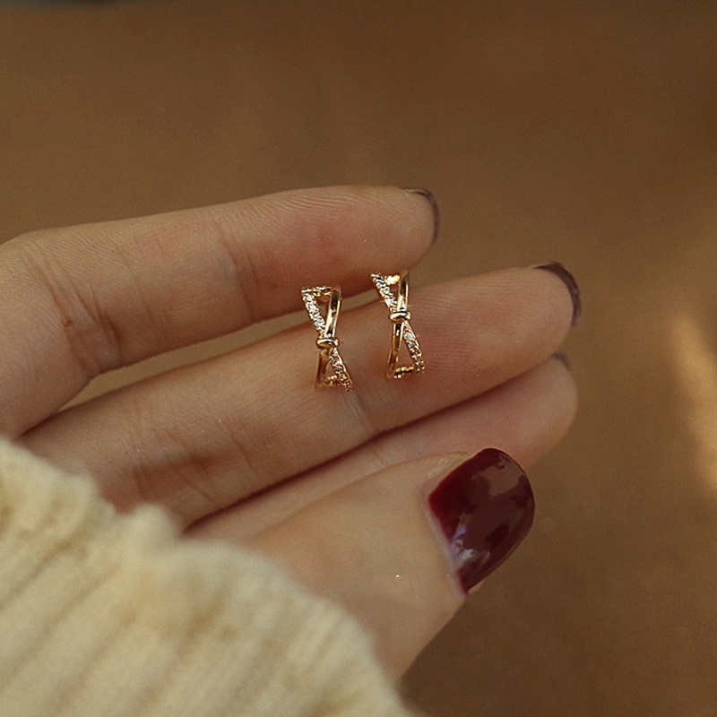 Hoa Tai Cao Cấp Đính Nơ Thiết Kế Đơn Giản Sang Trọng Cho Nữ B2666 Bảo Ngọc Jewelry