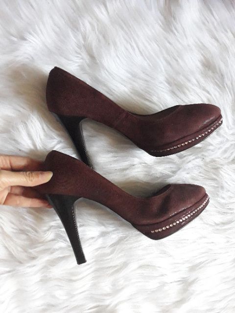 Giày da lộn size 37-38