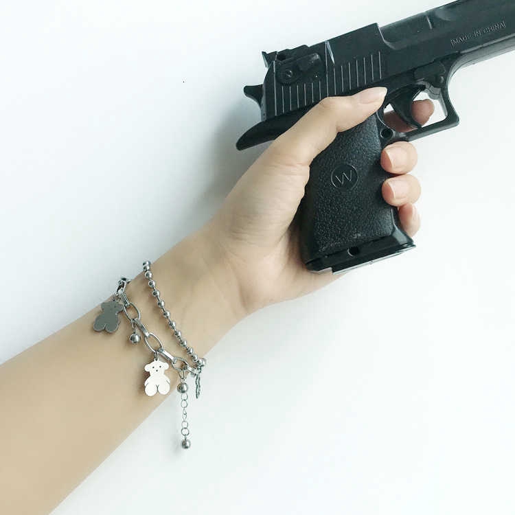 Vòng Tay Đôi Bằng Thép Không Gỉ Hình Gấu Dễ Thương | BigBuy360 - bigbuy360.vn